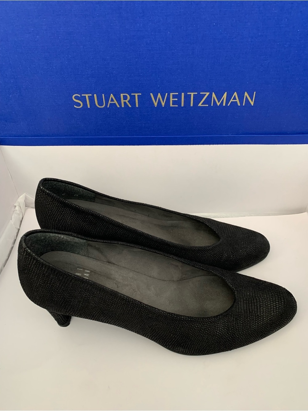 Stuart Weitzman 6cm metallic heel Pumps   Black Textured Mid Heel Pumps size 6
